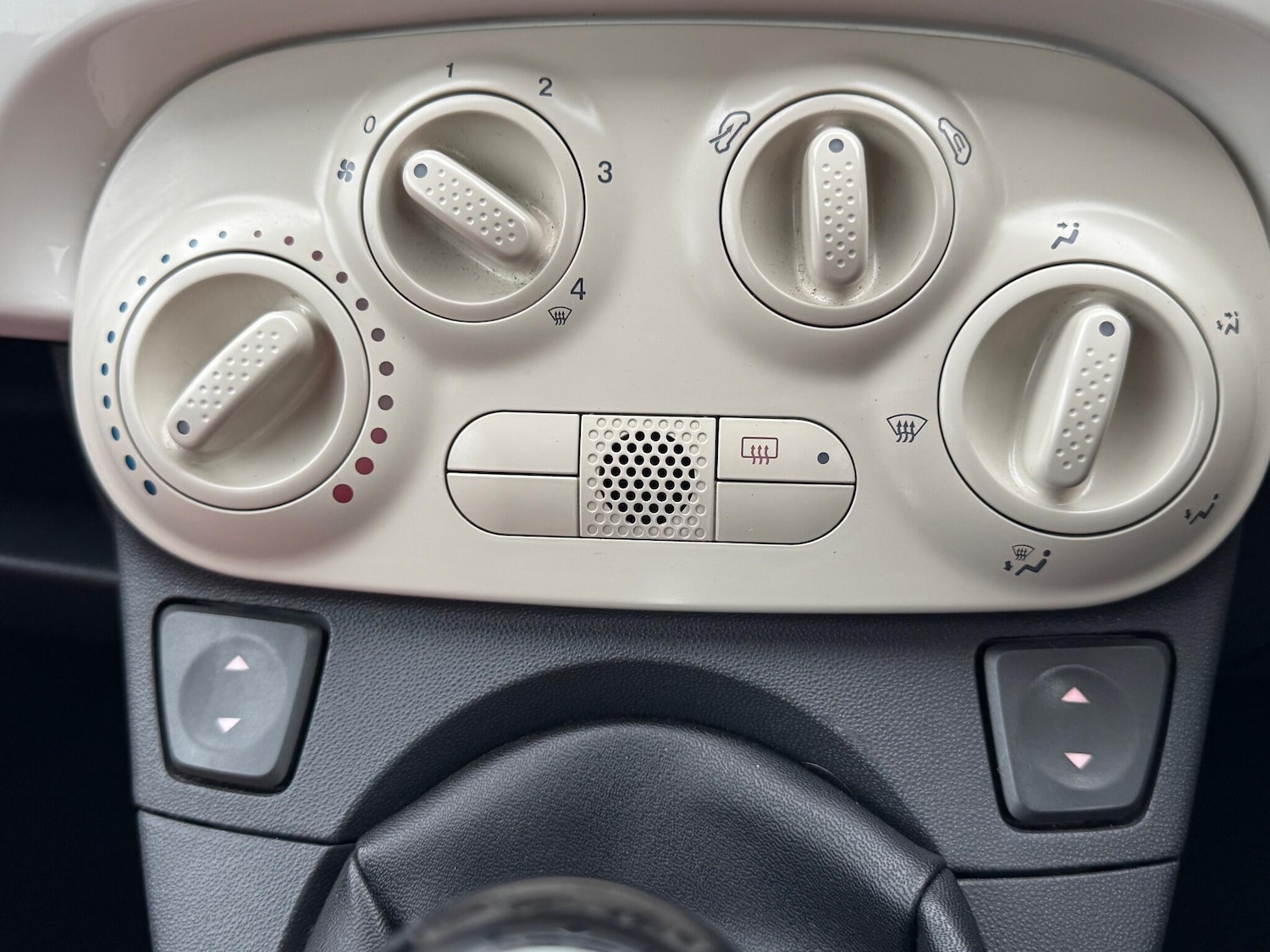 Used Fiat 500 2010 for sale - 76988313: Photo 39