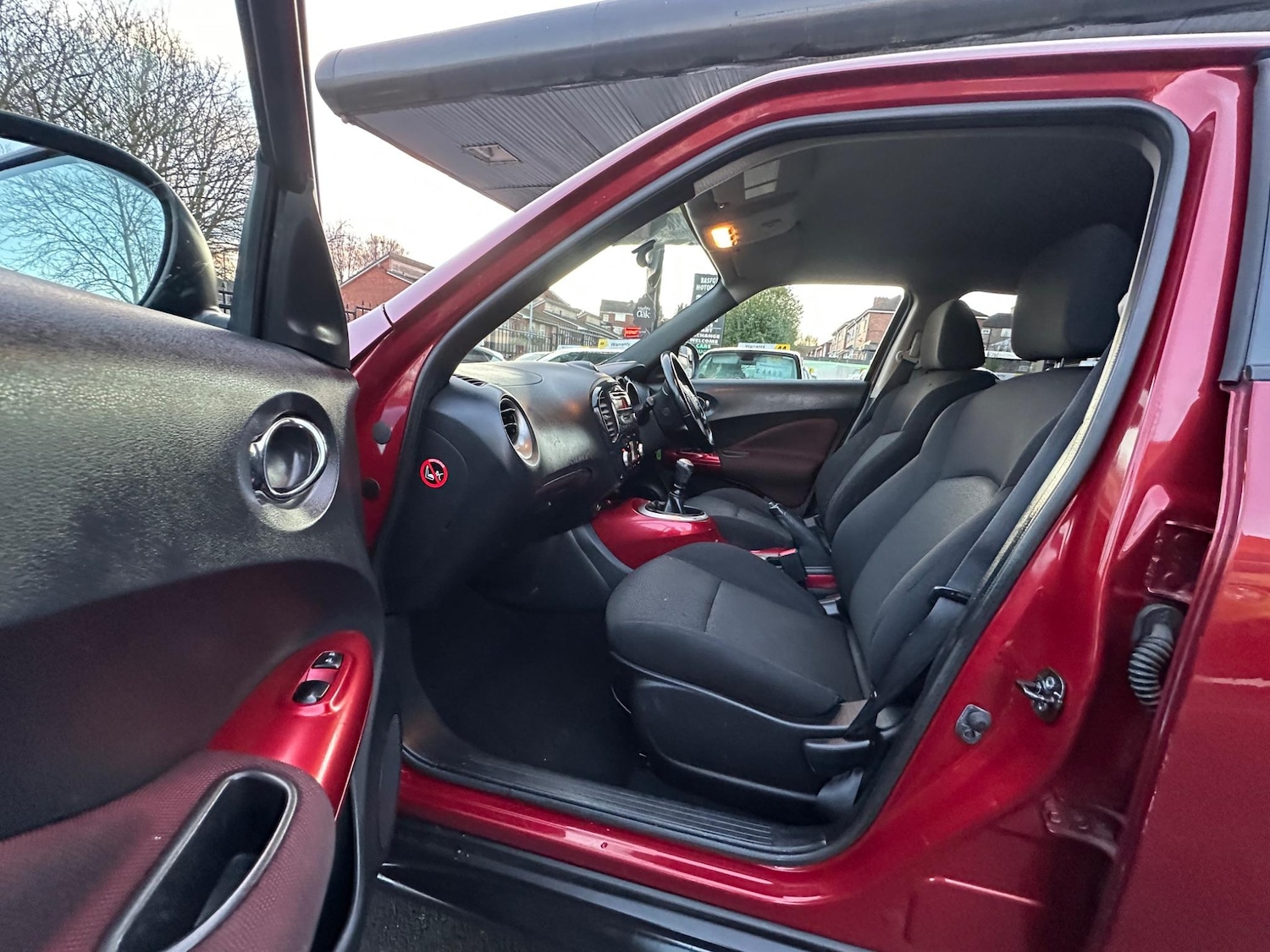 Used Nissan Juke 2011 for sale - 76990111: Photo 38