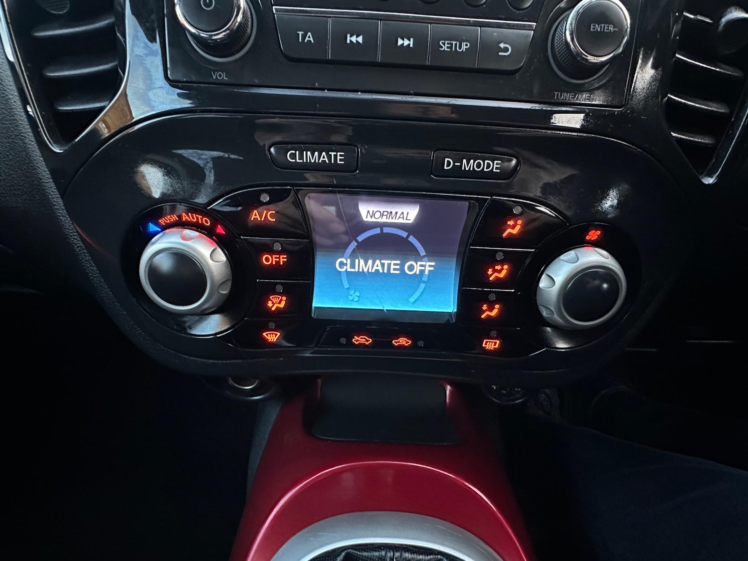 Used Nissan Juke 2011 for sale - 76990111: Photo 40