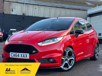 Used Ford Fiesta 2014 for sale - 76607673: Photo
