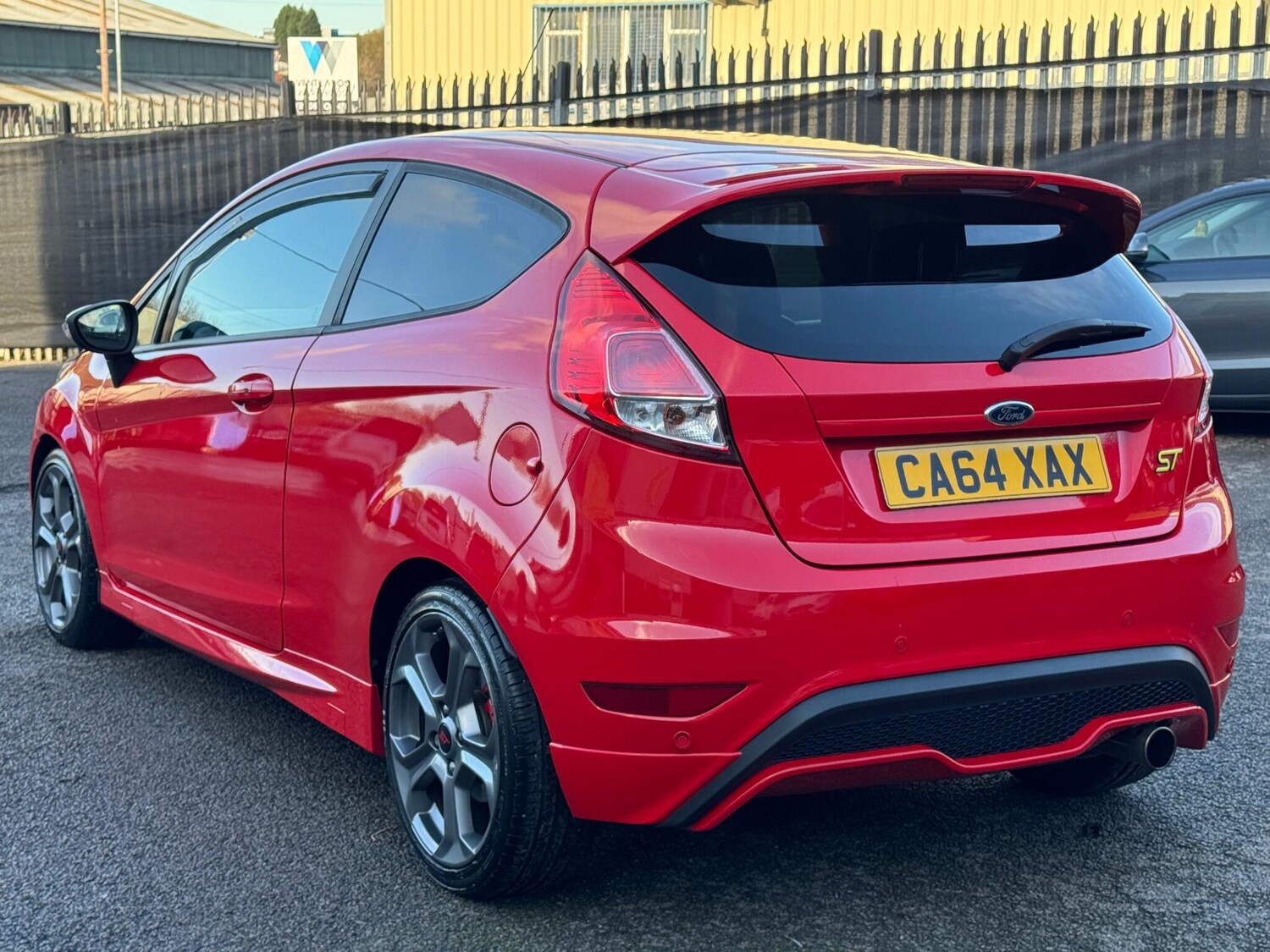 Used Ford Fiesta 2014 for sale - 76607673: Photo 3