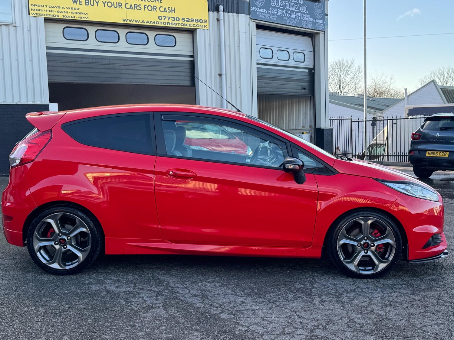 Used Ford Fiesta 2014 for sale - 76607673: Photo 7