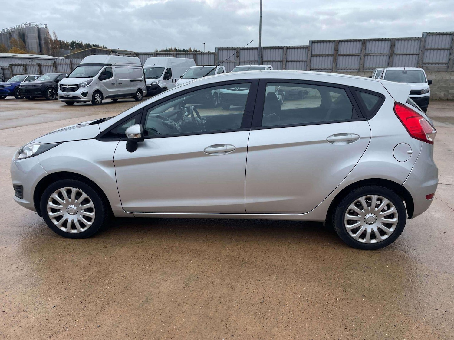 Used Ford Fiesta 2014 for sale - 76645141: Photo 5