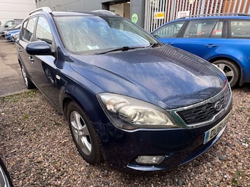 Used Kia Ceed 2011 for sale - 77993643: Photo