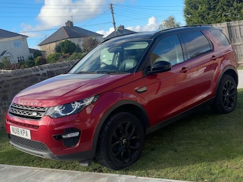 Used Land Rover Discovery Sport 2018 for sale - 76473448: Photo