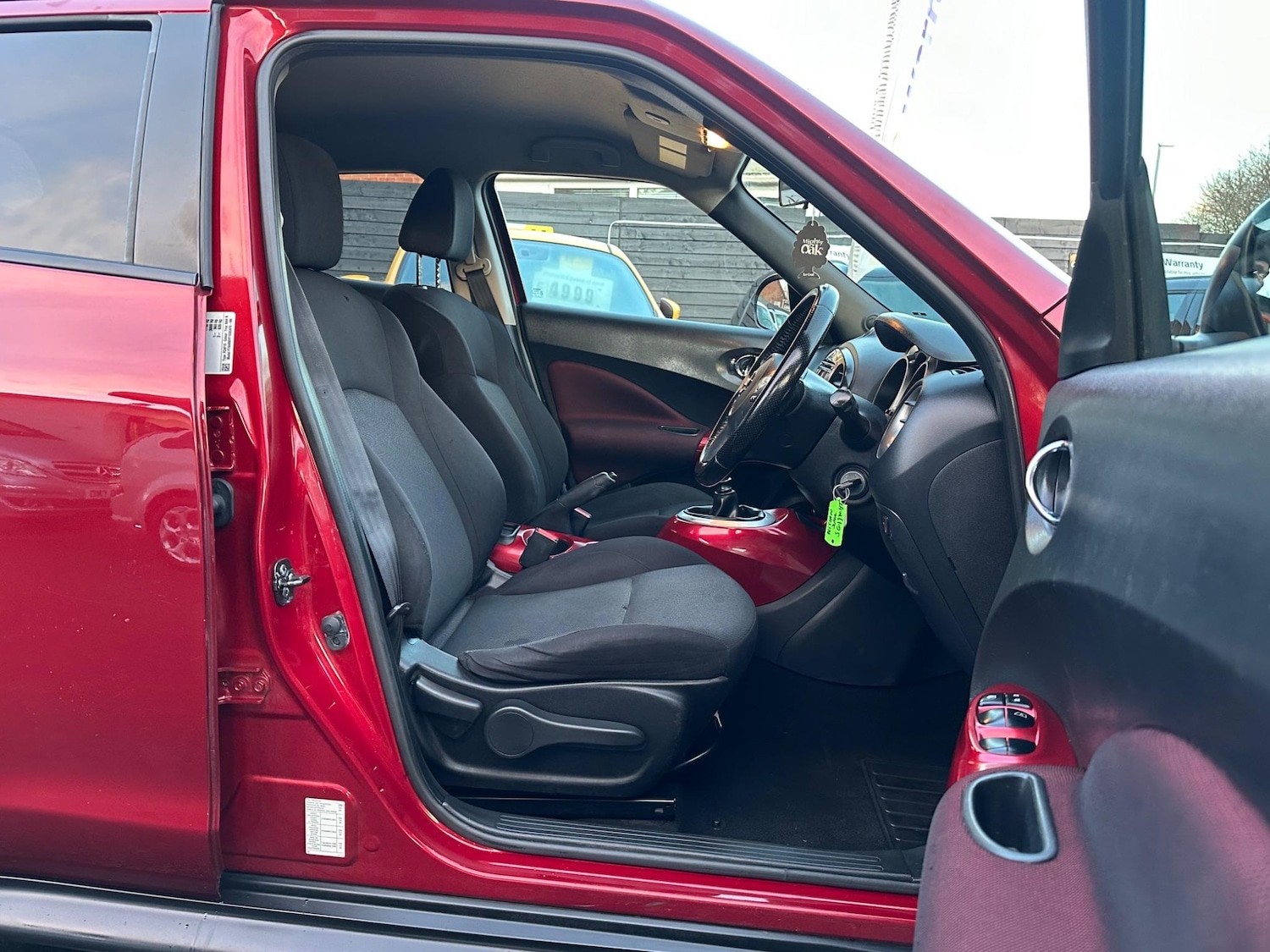 Used Nissan Juke 2011 for sale - 76194046: Photo 11