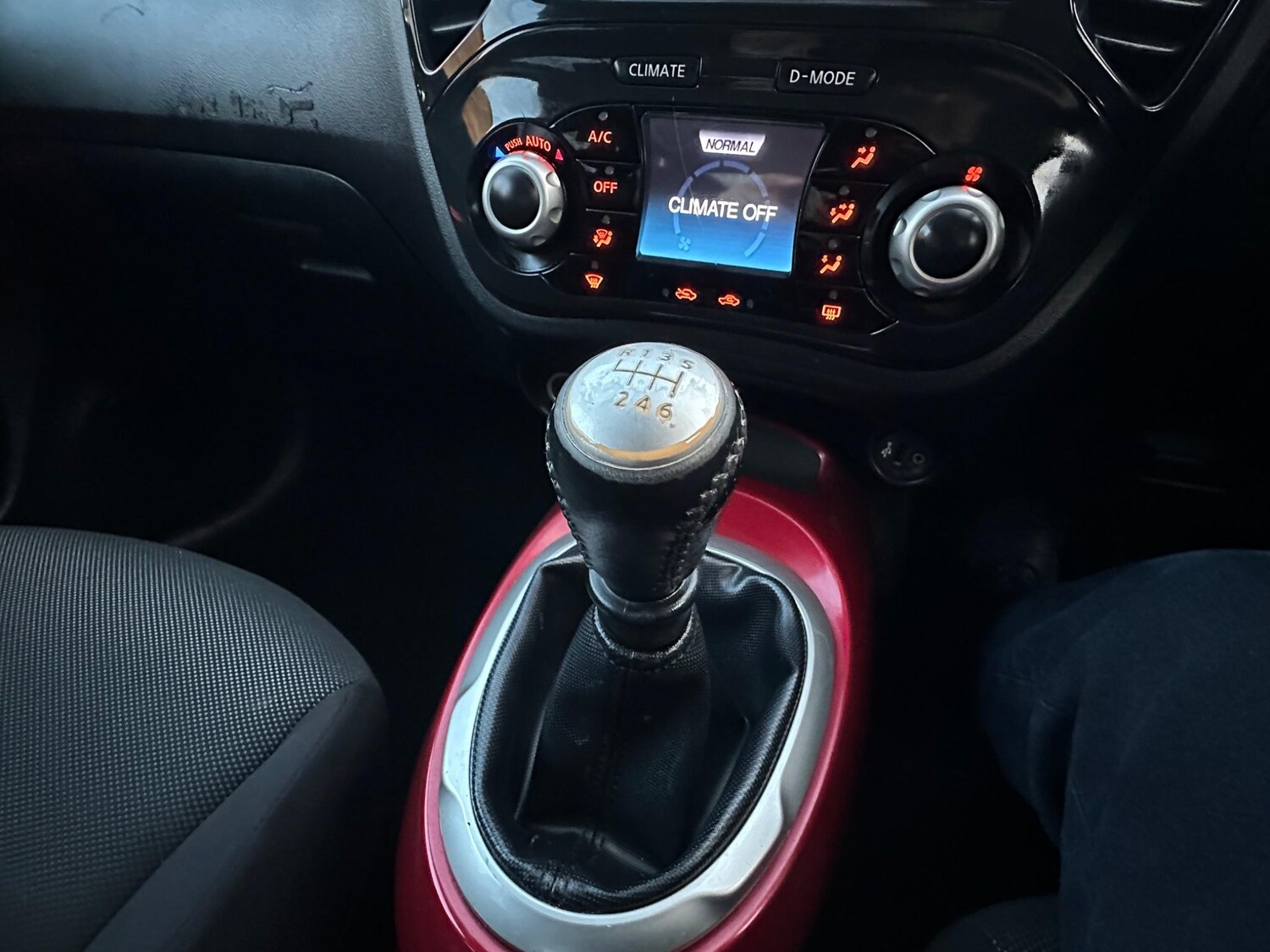 Used Nissan Juke 2011 for sale - 76194046: Photo 23