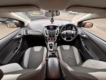Used Ford Focus 2013 for sale - 76194036: Photo