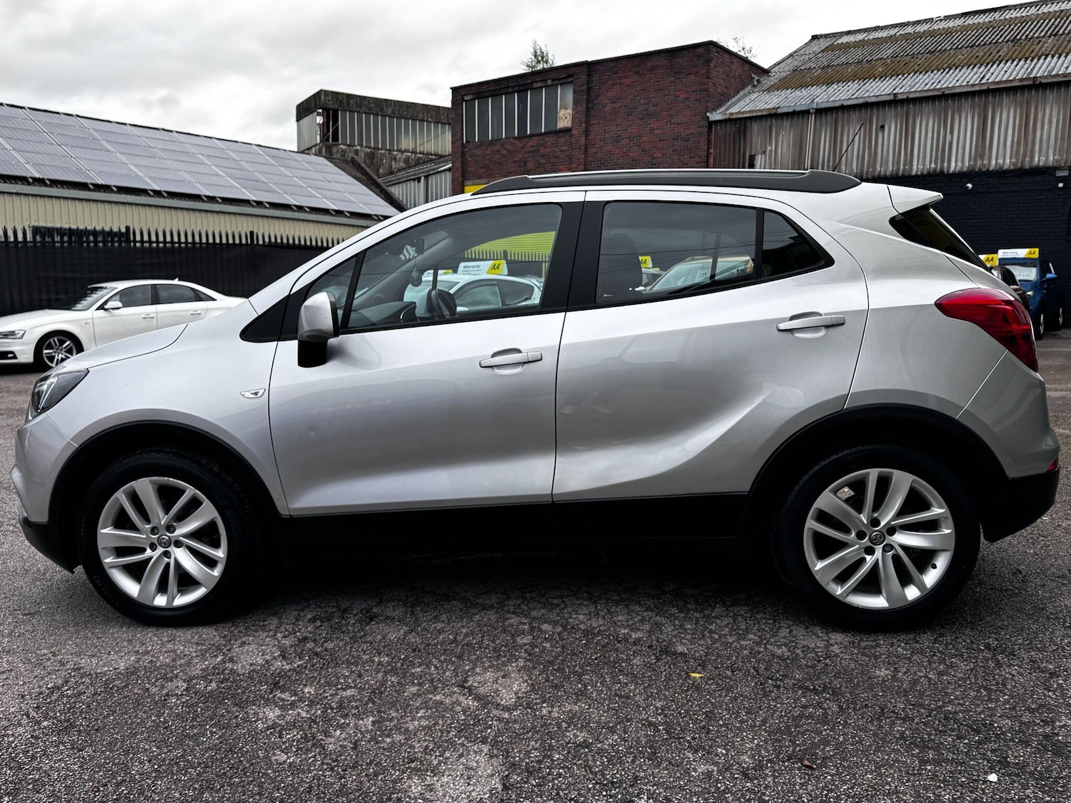 Used Vauxhall Mokka X 2017 for sale - 76992557: Photo 3