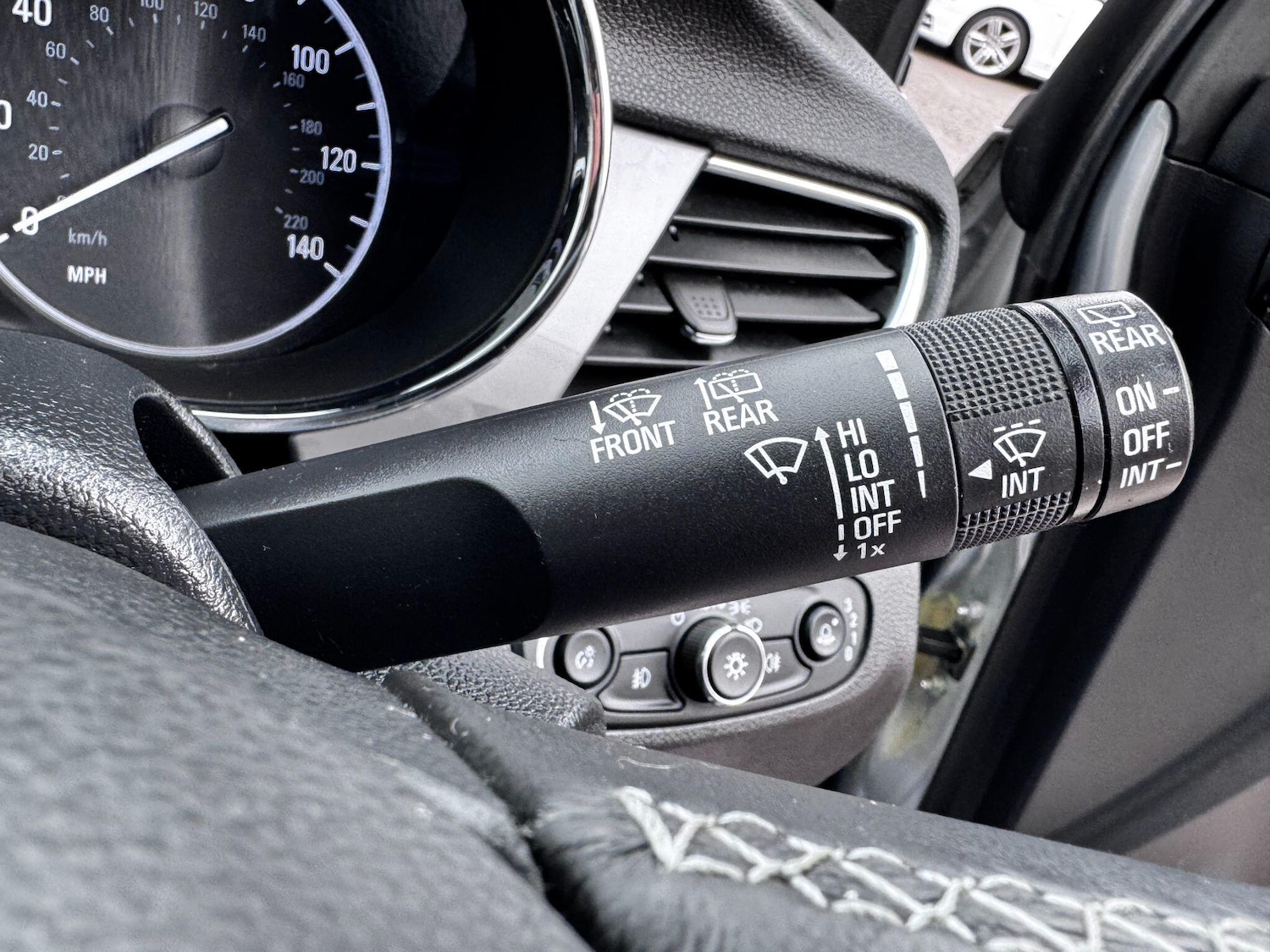 Used Vauxhall Mokka X 2017 for sale - 76992557: Photo 30