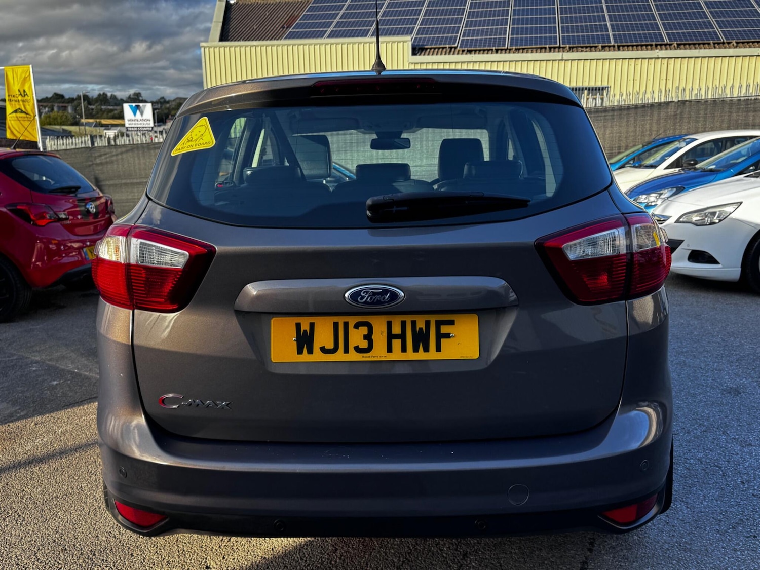 Used Ford C-Max 2013 for sale - 76371234: Photo 6