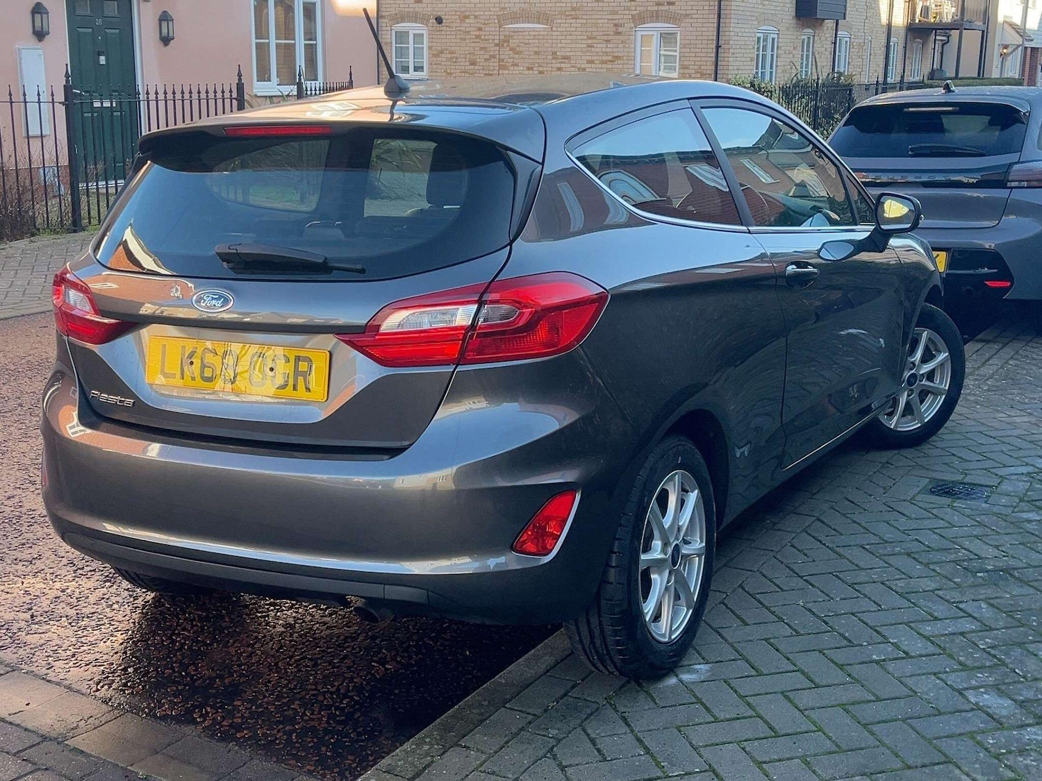 Used Ford Fiesta 2018 for sale - 77255345: Photo 2