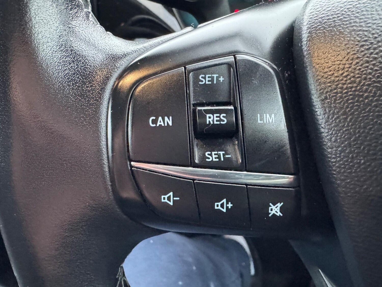 Used Ford Fiesta 2018 for sale - 77255345: Photo 31