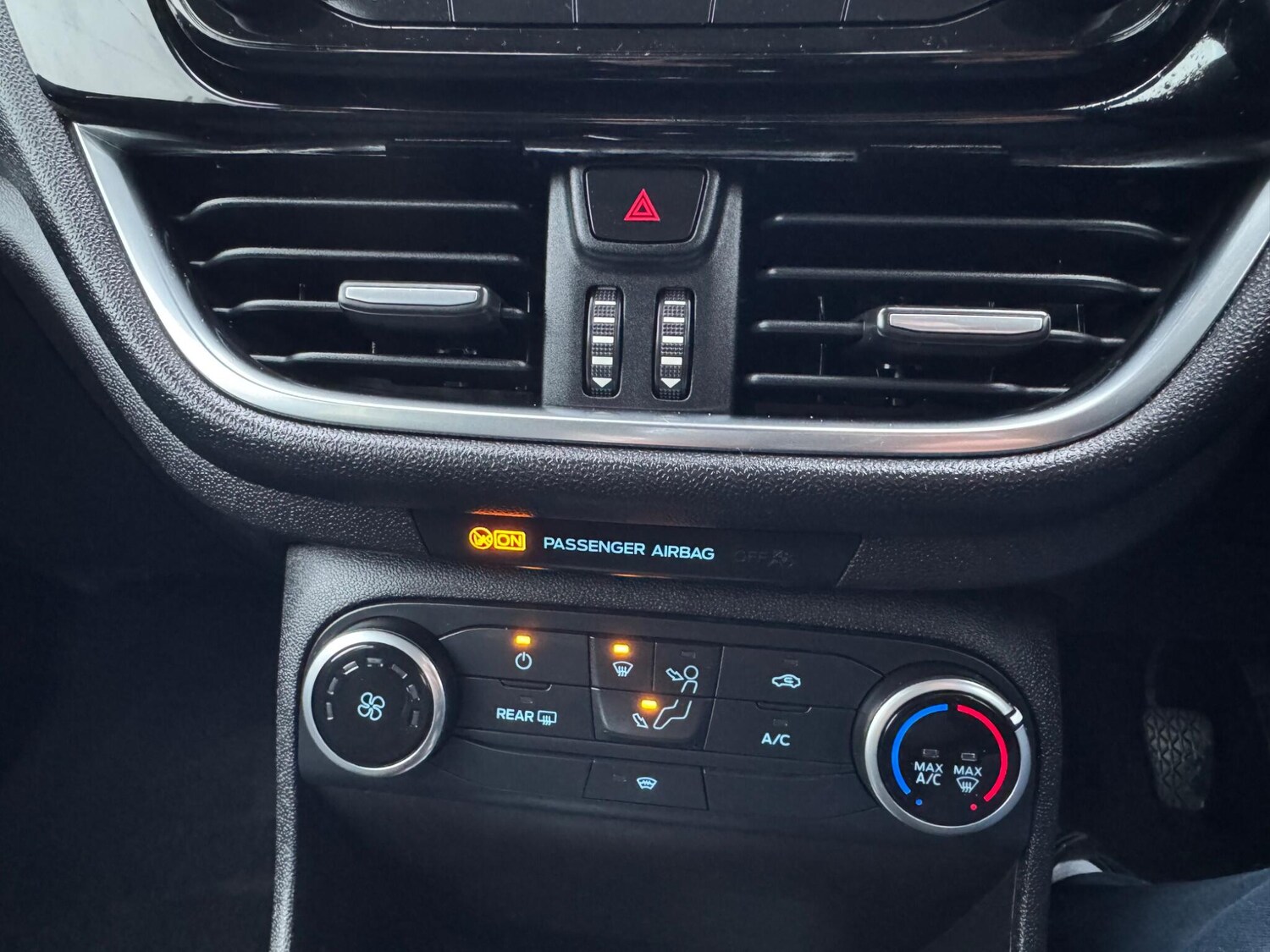 Used Ford Fiesta 2018 for sale - 77255345: Photo 41