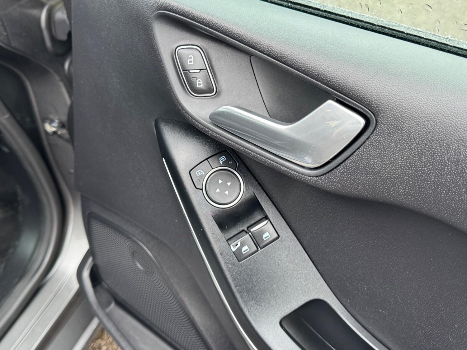 Used Ford Fiesta 2018 for sale - 77255345: Photo 42