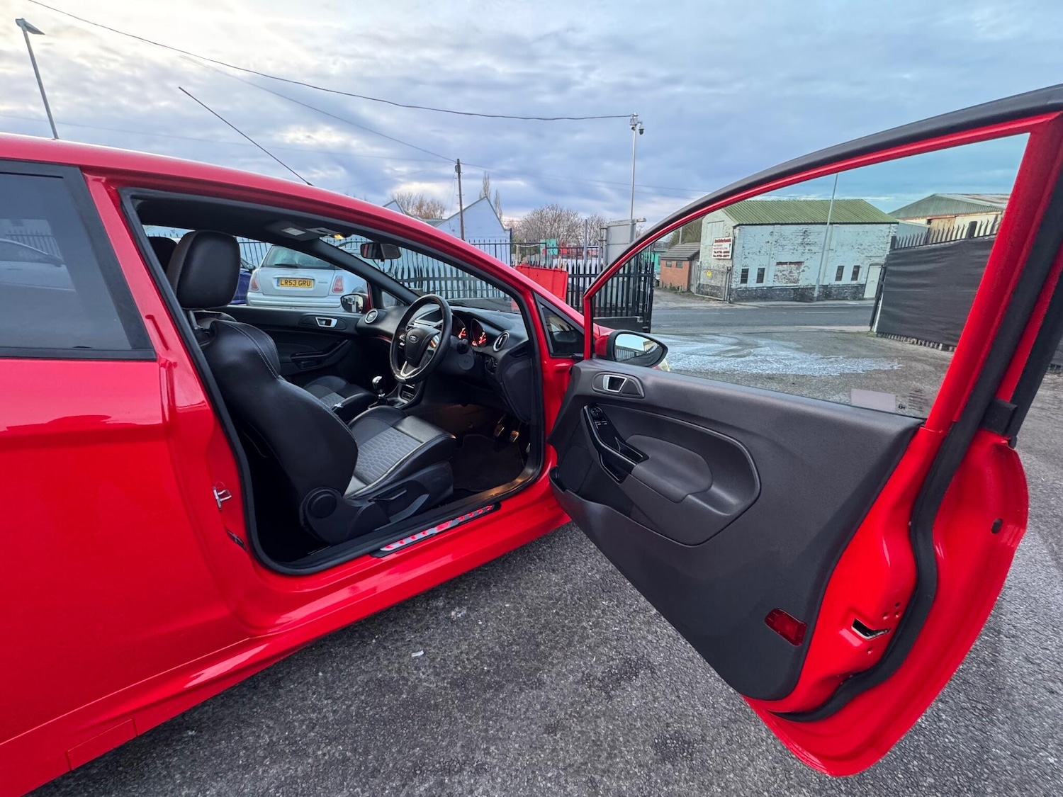 Used Ford Fiesta 2014 for sale - 77524981: Photo 23
