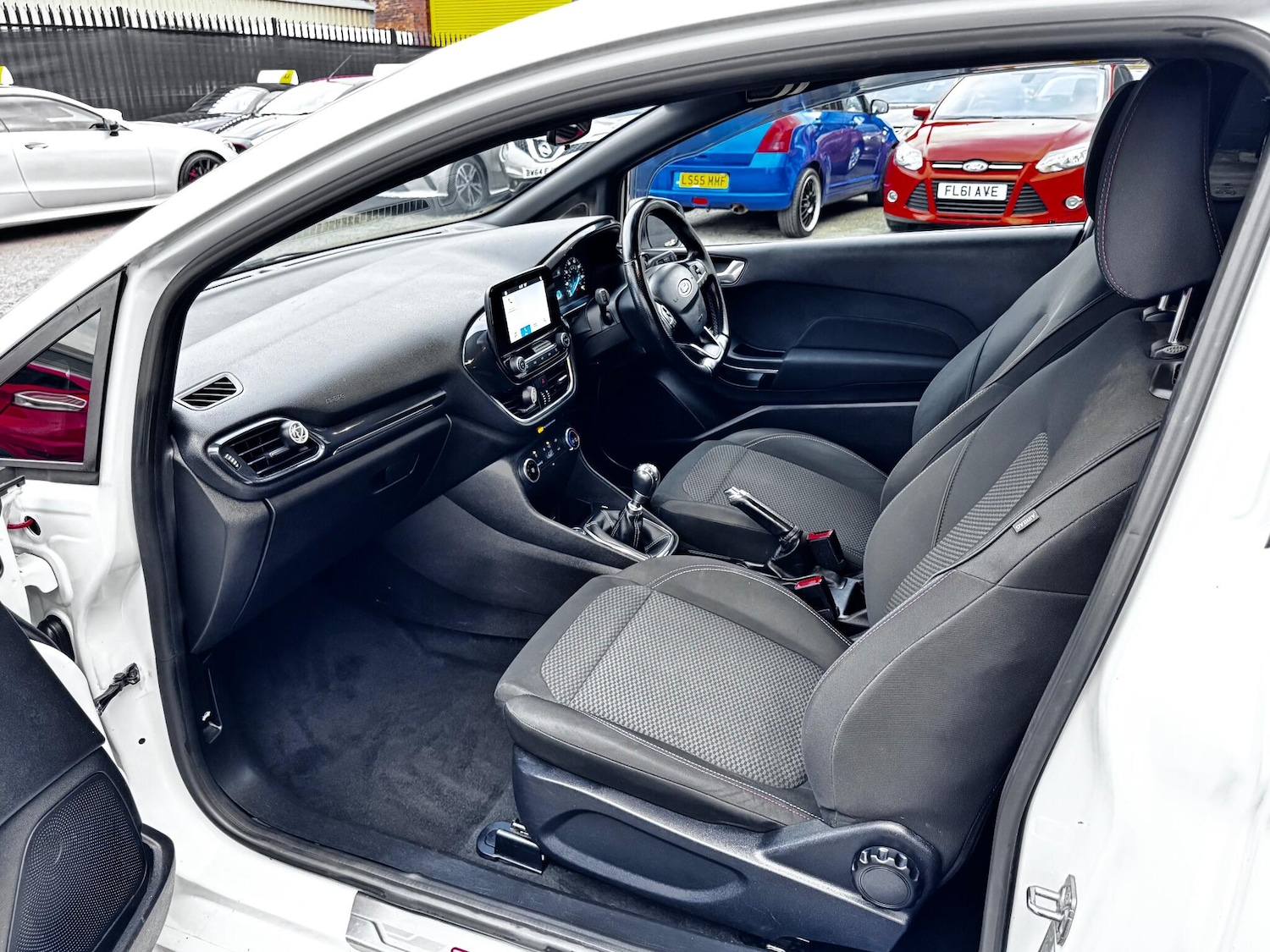 Used Ford Fiesta 2017 for sale - 76194039: Photo 42