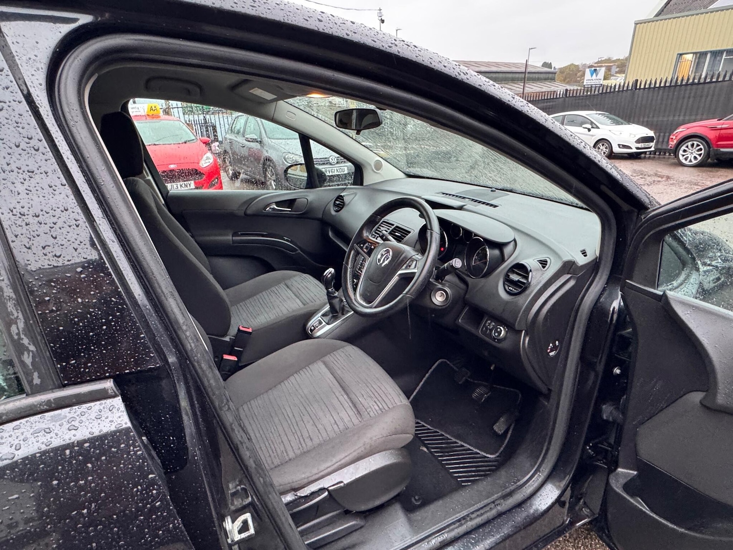 Used Vauxhall Meriva 2015 for sale - 76996165: Photo 21