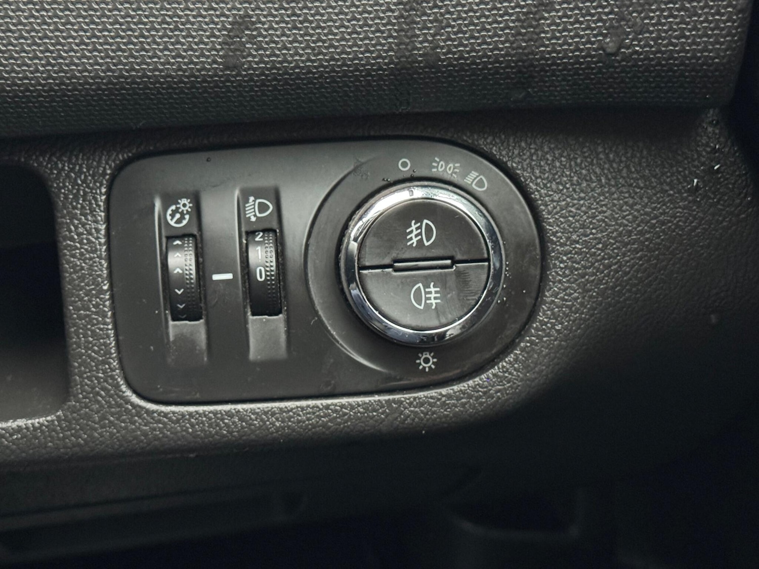 Used Vauxhall Meriva 2015 for sale - 76996165: Photo 31