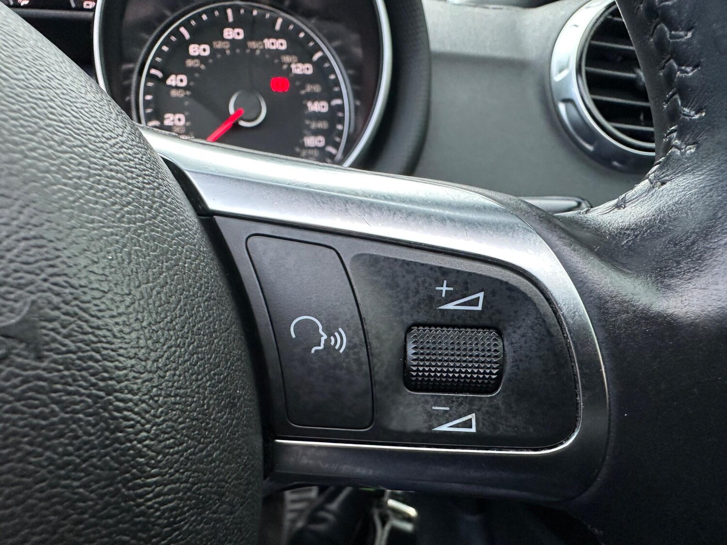 Used Audi TT 2014 for sale - 76194052: Photo 77