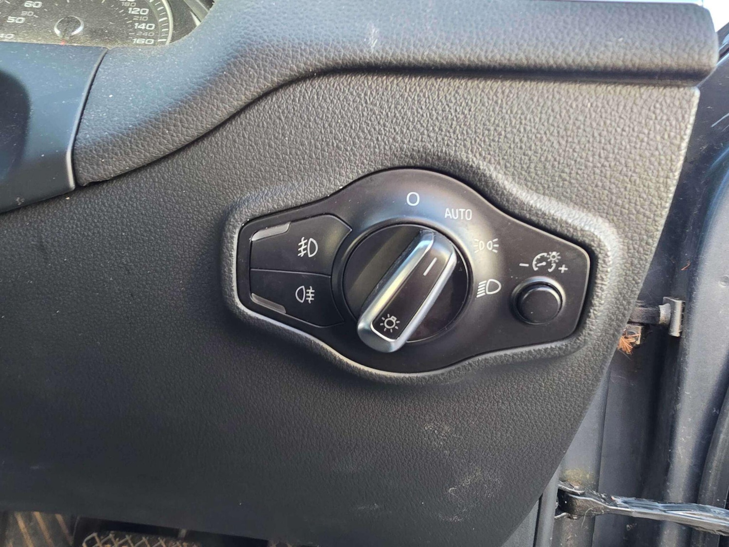 Used Audi Q5 2016 for sale - 76976645: Photo 17