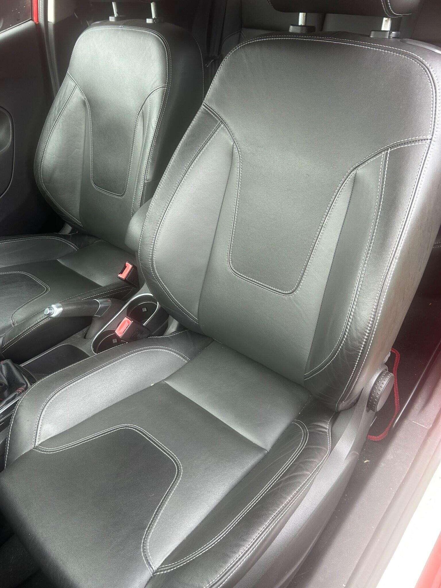 Used Ford Fiesta 2013 for sale - 76336555: Photo 14