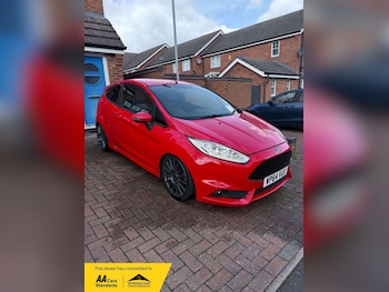 2014 (64) - 1.6 EcoBoost ST-2 3dr