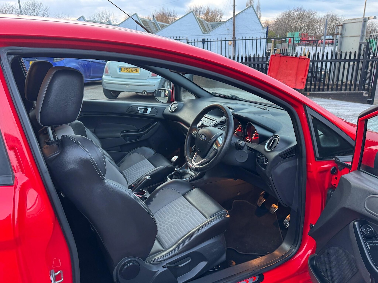 Used Ford Fiesta 2014 for sale - 76592704: Photo 25