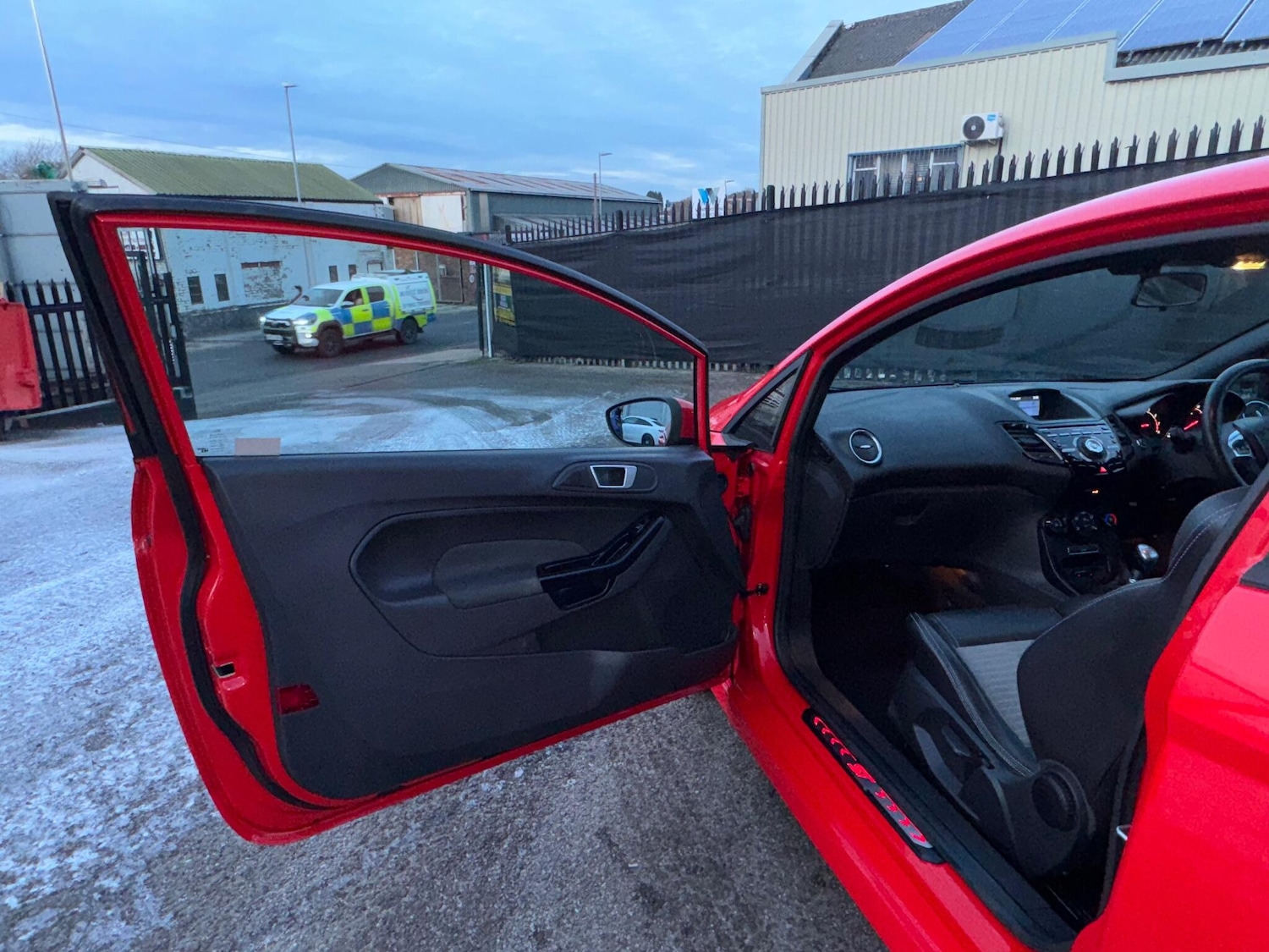 Used Ford Fiesta 2014 for sale - 76592704: Photo 28