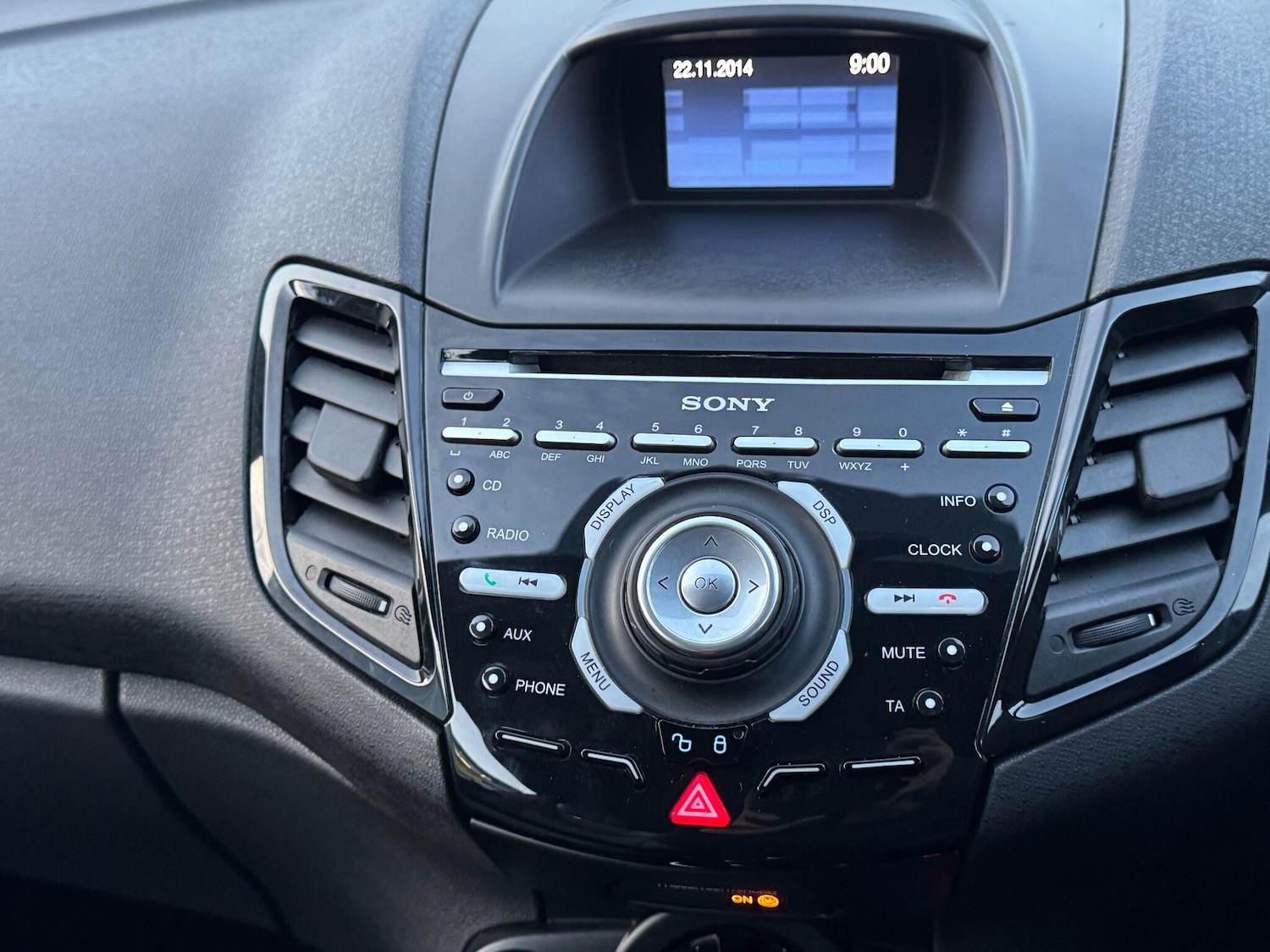 Used Ford Fiesta 2014 for sale - 76592704: Photo 31