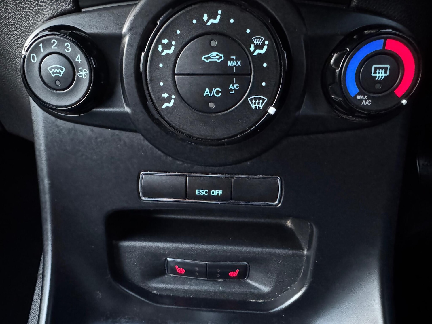 Used Ford Fiesta 2014 for sale - 76592704: Photo 34