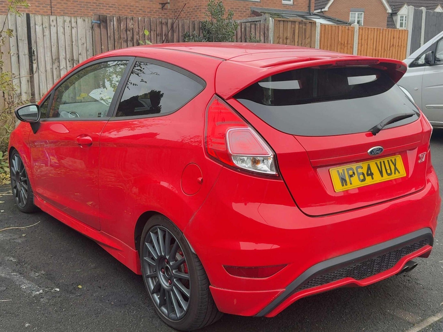 Used Ford Fiesta 2014 for sale - 76592704: Photo 4