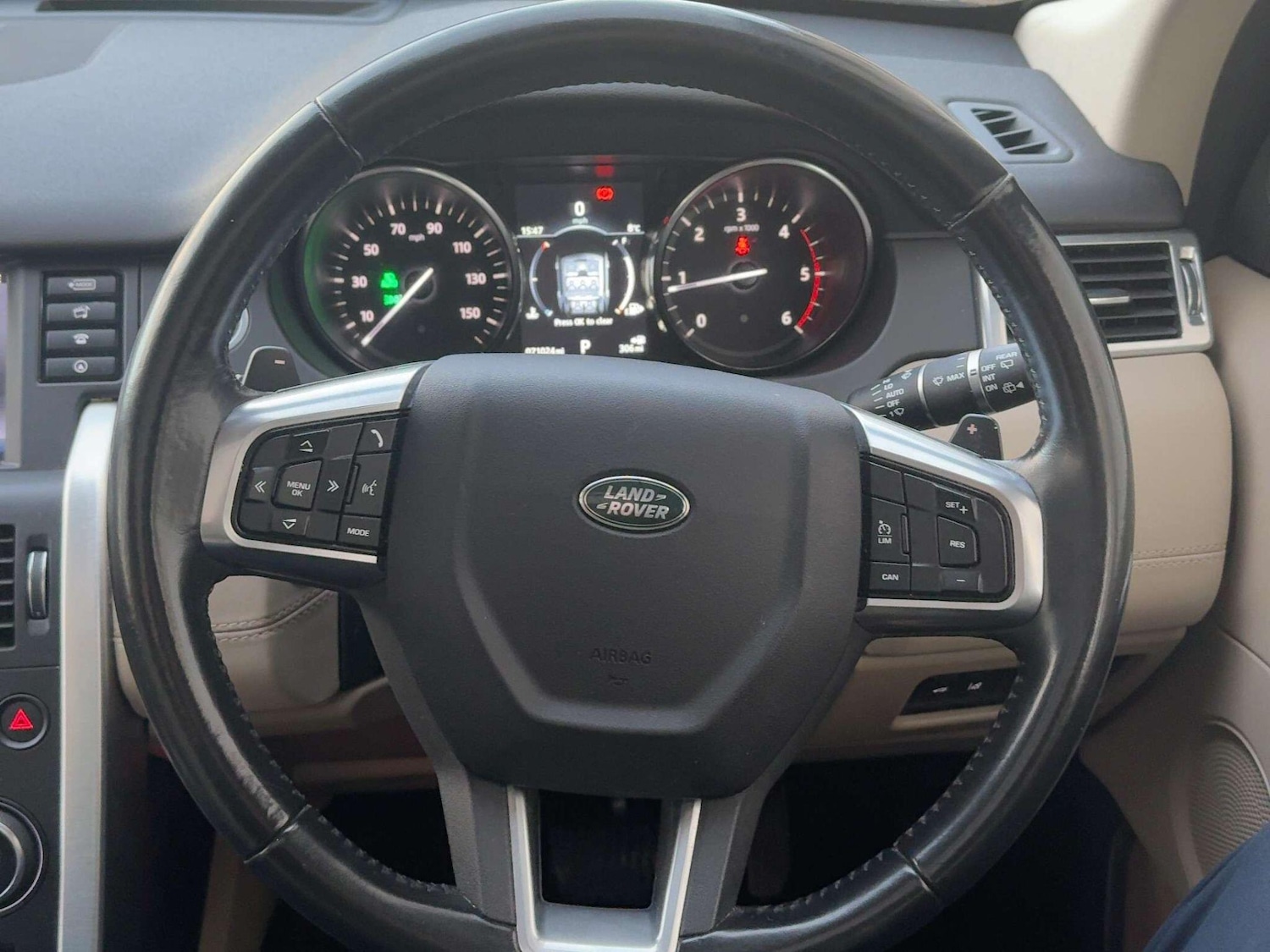 Used Land Rover Discovery Sport 2017 for sale - 76855955: Photo 13