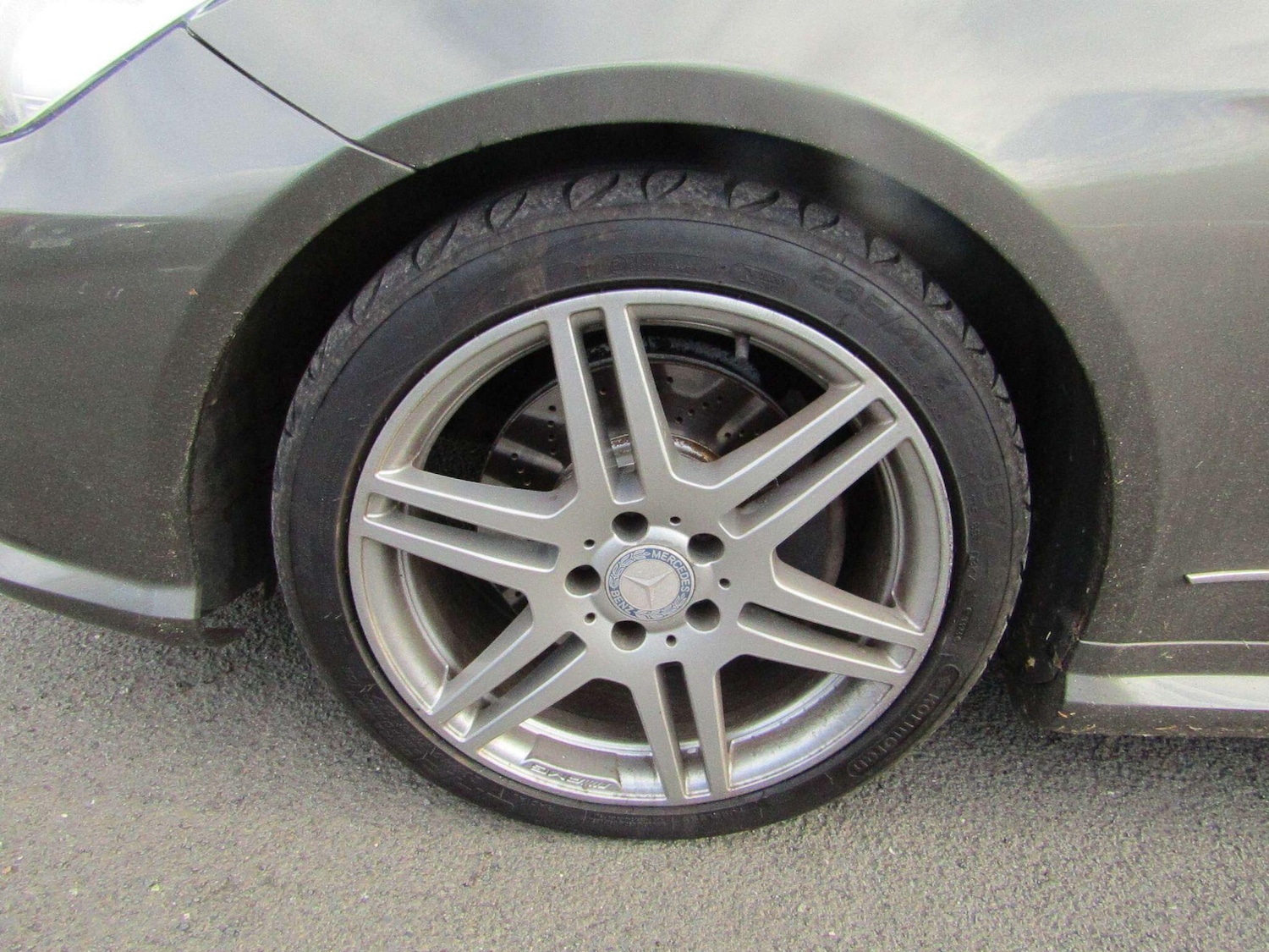 Used Mercedes-Benz E Class 2011 for sale - 76913888: Photo 11