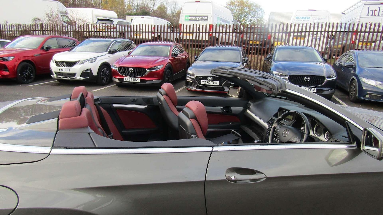 Used Mercedes-Benz E Class 2011 for sale - 76913888: Photo 9