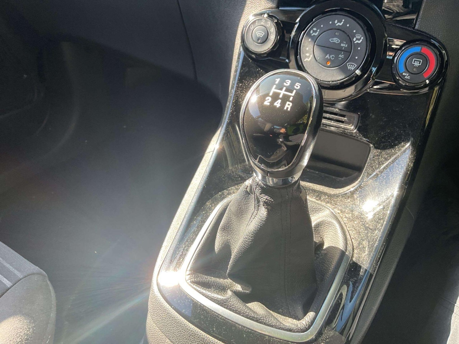 Used Ford Fiesta 2014 for sale - 78019864: Photo 3