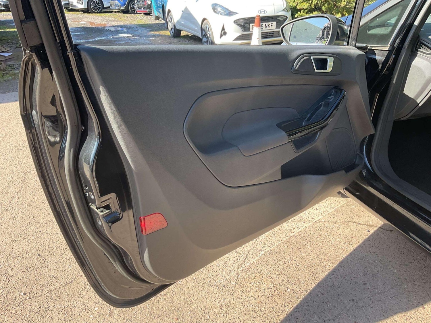 Used Ford Fiesta 2014 for sale - 78019864: Photo 7