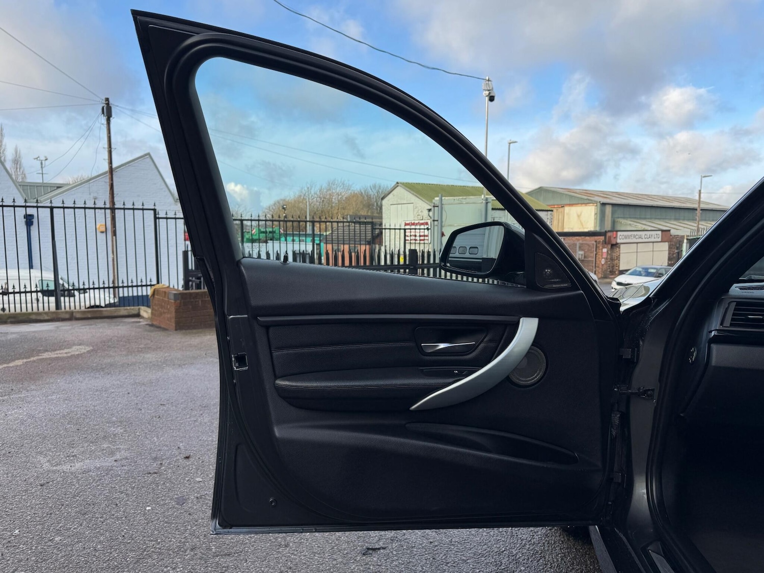 Used BMW 3 Series 2014 for sale - 76667353: Photo 56