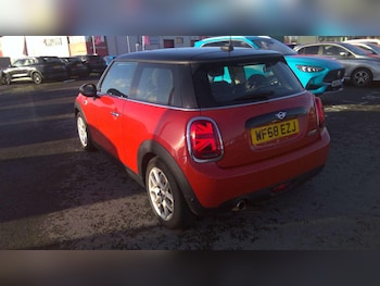 Used MINI Hatch 2018 for sale - 77155843: Photo