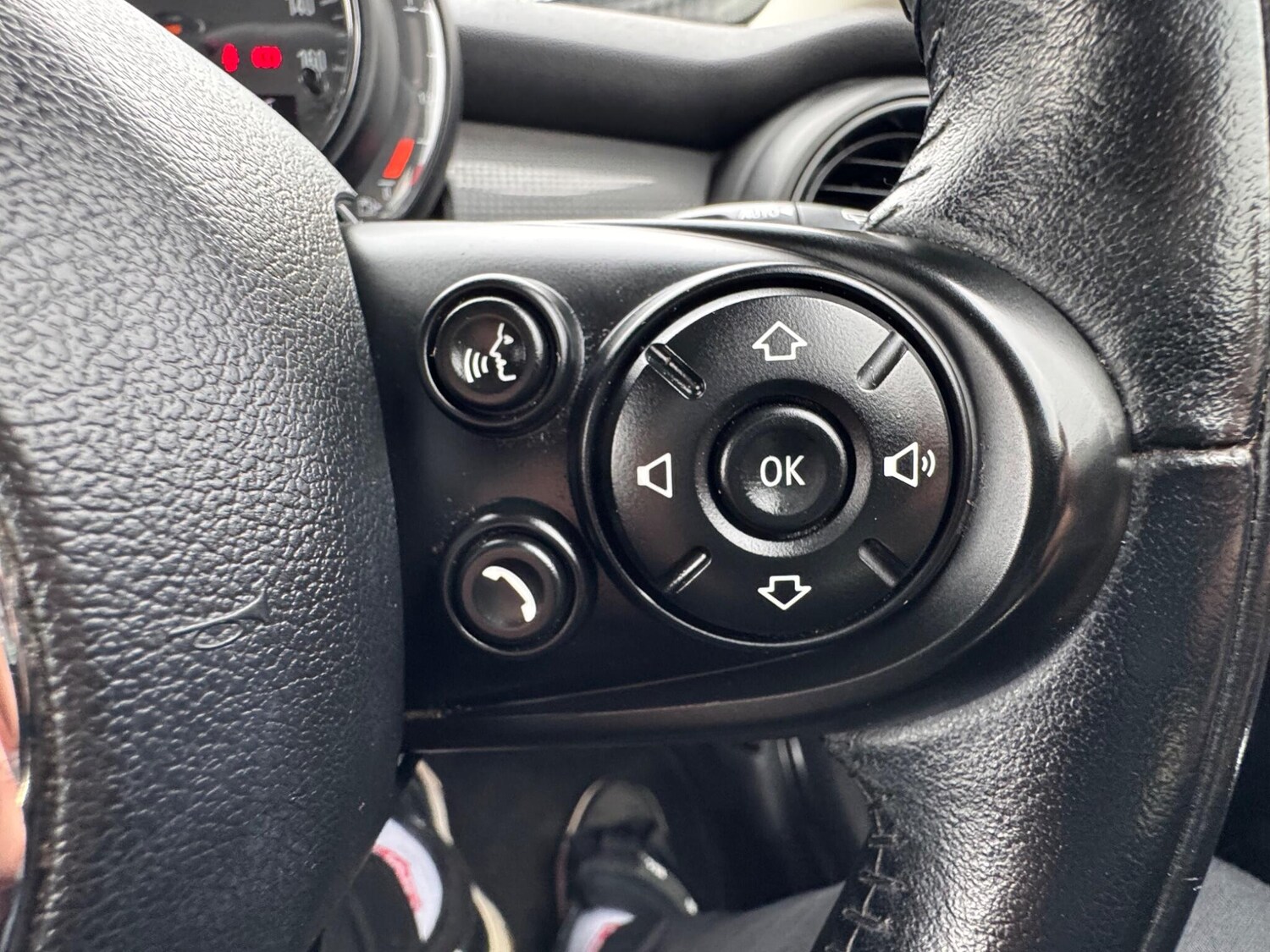 Used MINI Hatch 2018 for sale - 77155843: Photo 35