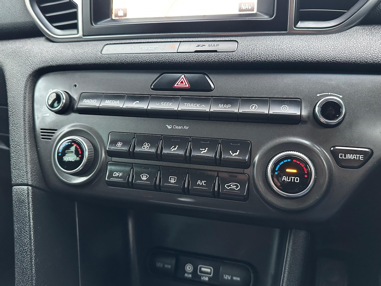 Used Kia Sportage 2017 for sale - 76348918: Photo 43
