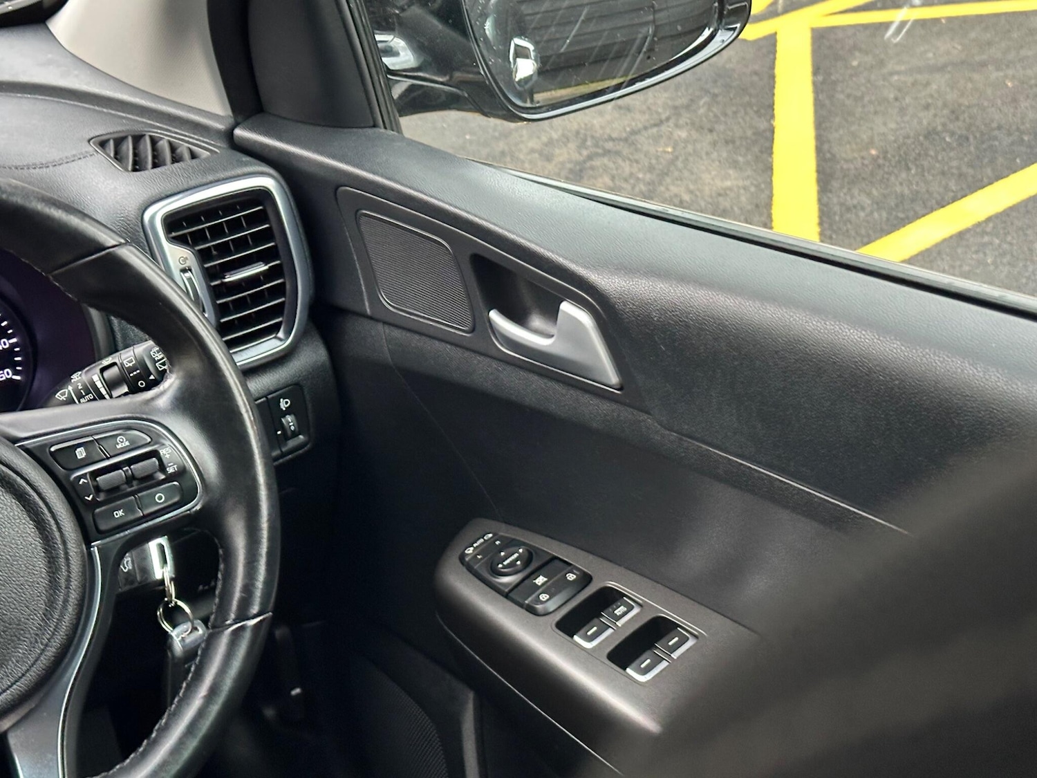 Used Kia Sportage 2017 for sale - 76348918: Photo 47