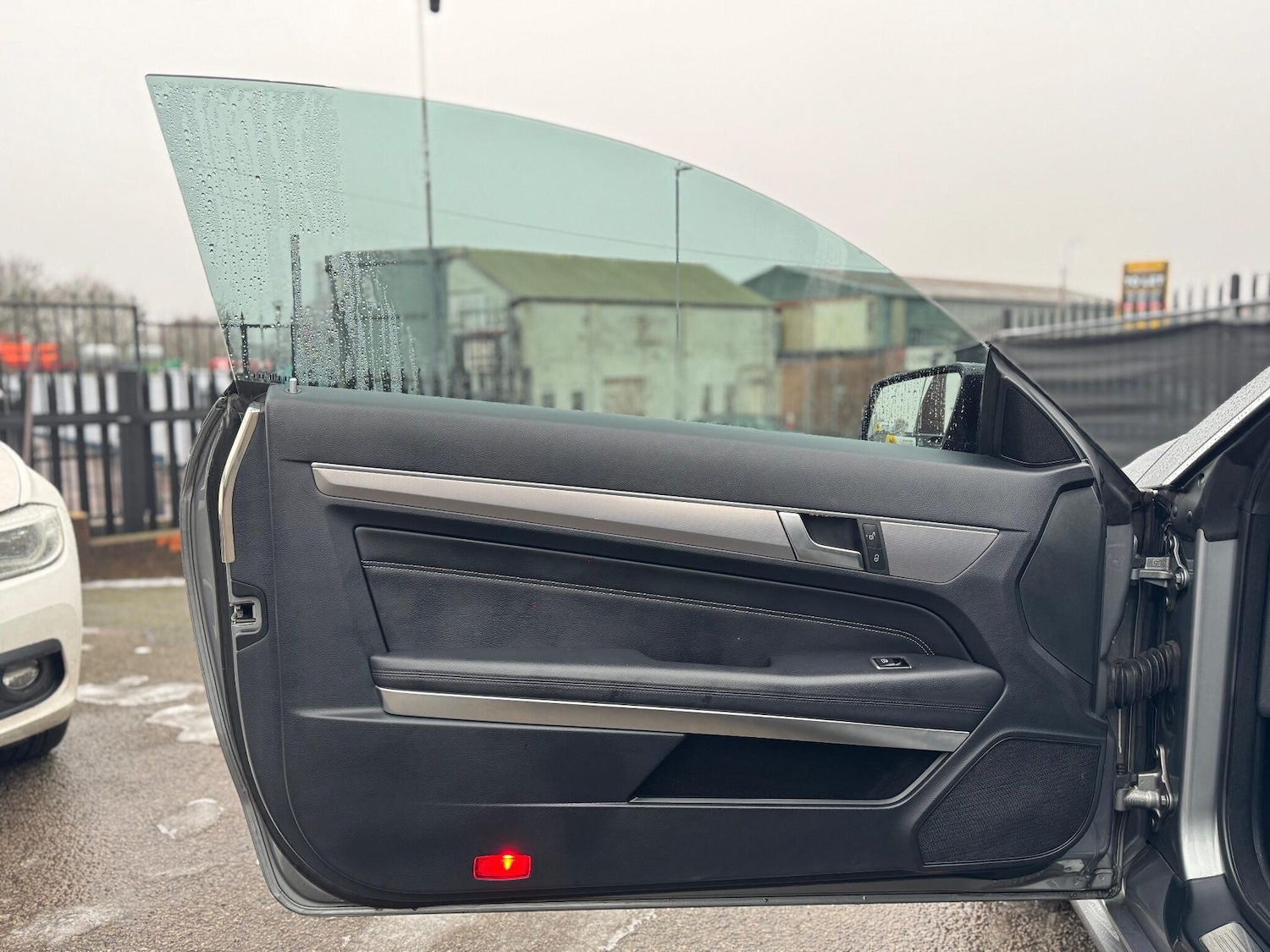 Used Mercedes-Benz E Class 2015 for sale - 77021112: Photo 24