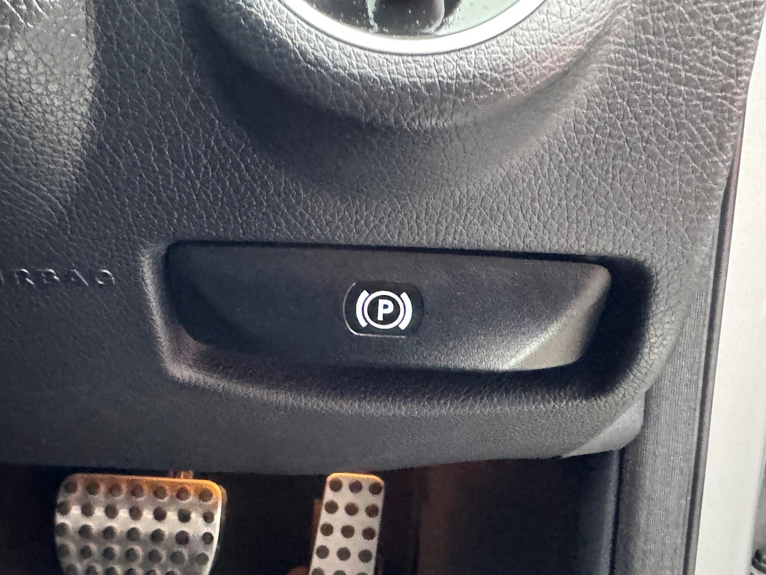 Used Mercedes-Benz E Class 2015 for sale - 77021112: Photo 39