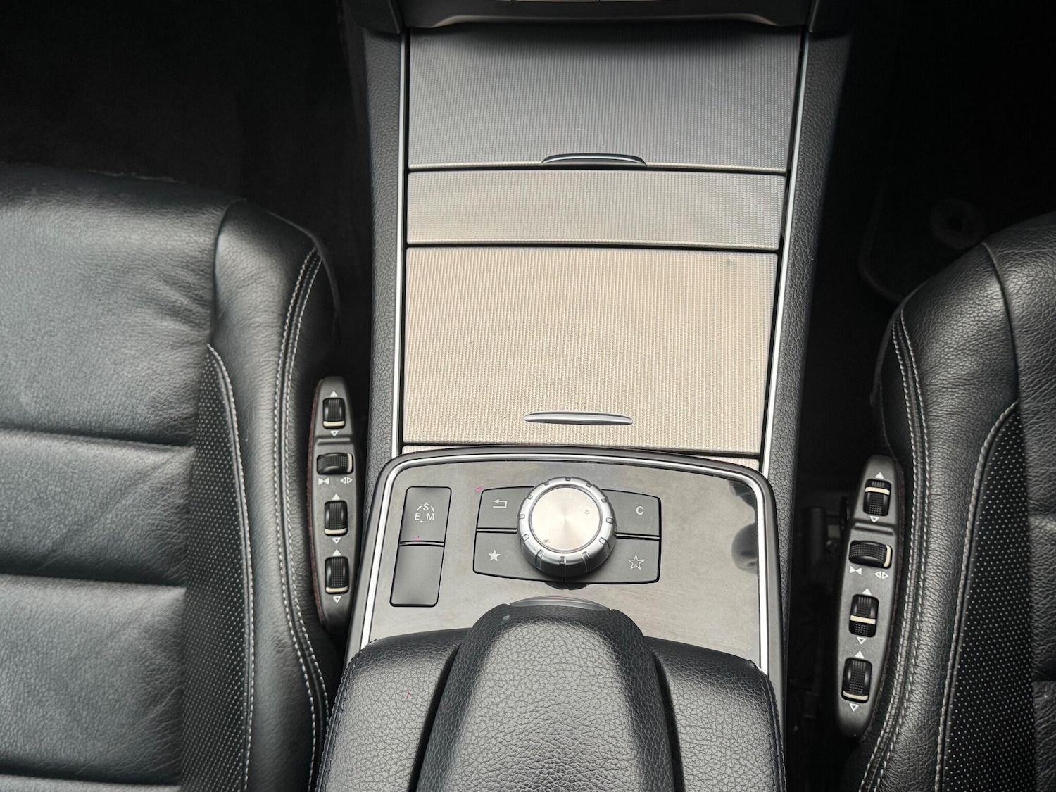 Used Mercedes-Benz E Class 2015 for sale - 77021112: Photo 46