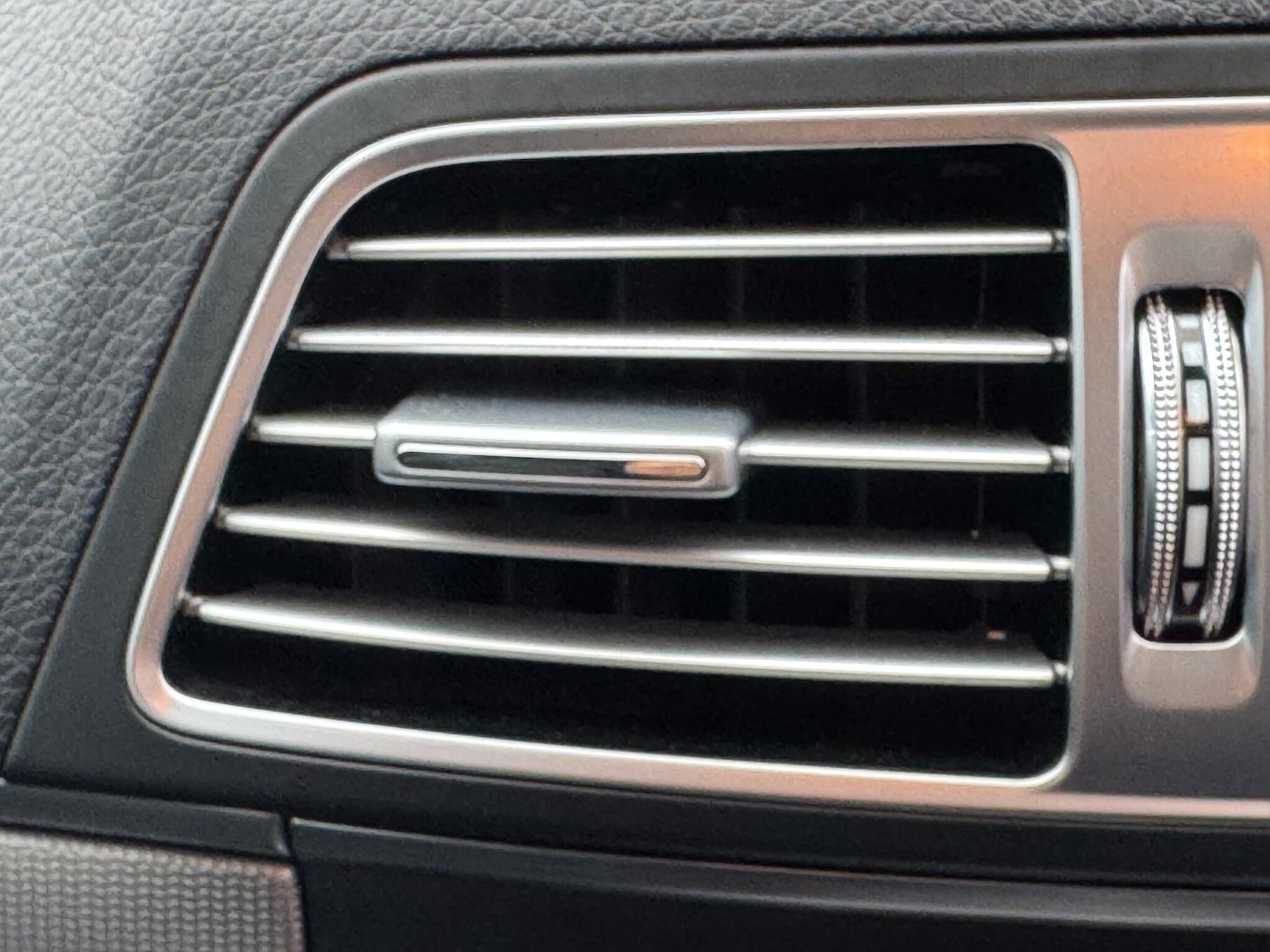 Used Mercedes-Benz E Class 2015 for sale - 77021112: Photo 50