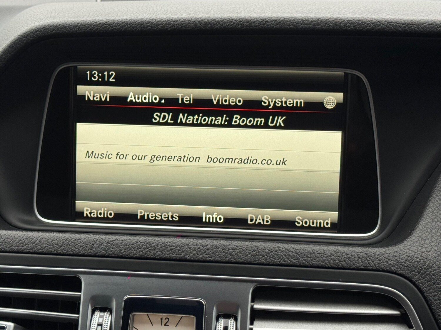 Used Mercedes-Benz E Class 2015 for sale - 77021112: Photo 52