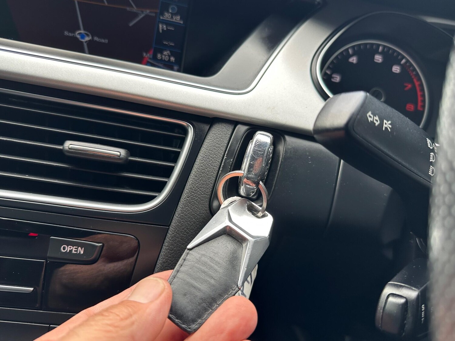 Used Audi A4 2015 for sale - 76194040: Photo 44