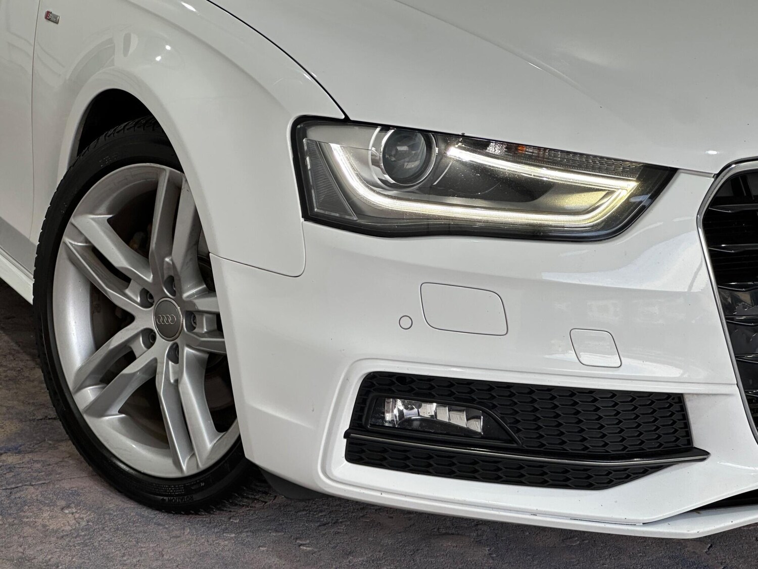 Used Audi A4 2015 for sale - 76194040: Photo 70