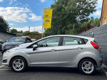 Used Ford Fiesta 2013 for sale - 76194043: Photo